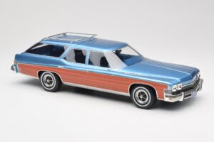 Buick Estate Wagon Light Blue Metallic BoS Models 1:18 BOS417 Hartsi — kuva 4 / 6
