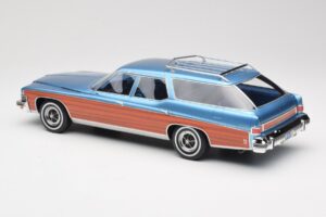 Buick Estate Wagon Light Blue Metallic BoS Models 1:18 BOS417 Hartsi — kuva 5 / 6