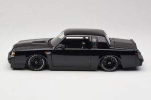 Buick Grand National Fast & Furious Musta Jada 1:18 97178 Metalli — kuva 4 / 8