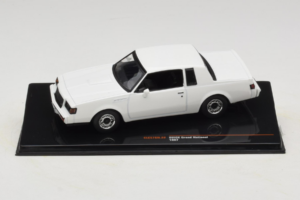 Buick Grand National Valkoinen IXO 1:43 CLC576N Metalli