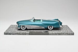 Buick Le Sabre Concept Turquoise Metallic Minichamps 1:18 107141232 Metalli — kuva 3 / 6