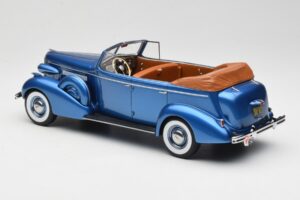 Buick Roadmaster 80-C Four Door Phaeton Blue Metallic BoS Models 1:18 BOS372 Hartsi — kuva 5 / 6