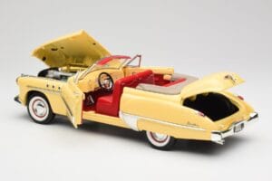 Buick Roadmaster Chrome Yellow Motormax 1:18 23124646-M17 Metalli — kuva 5 / 8