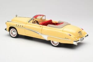 Buick Roadmaster Chrome Yellow Motormax 1:18 23124646-M17 Metalli — kuva 7 / 8