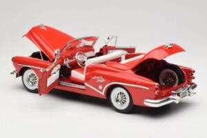 Buick Skylark Avoauto Punainen Motormax 1:18 73129 Metalli — kuva 5 / 8