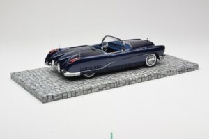 Buick Wildcat I Concept Tummansininen Minichamps 1:18 107141331 Metalli — kuva 2 / 6