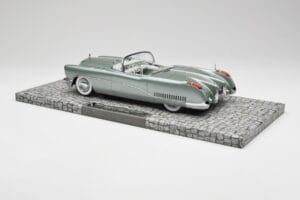 Buick Wildcat I Concept Mint Green Metallic Minichamps 1:18 107141332 Metalli — kuva 5 / 6