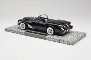 Buick Wildcat II Concept Musta Minichamps 1:18 107141222 Metalli — kuva 5 / 6