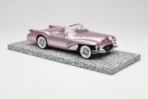 Buick Wildcat II Concept Salmon Metallic Minichamps 1:18 107141221 Hartsi — kuva 4 / 6