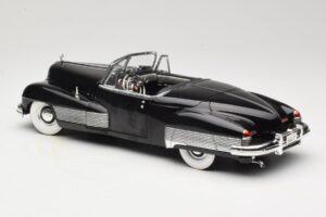 Buick Y-Job Musta Anson 1:18 30409 Metalli — kuva 7 / 8