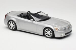 Cadillac XLR Cabrio Hopea Hot Wheels 1:18 53838 Metalli — kuva 6 / 8