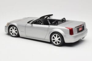 Cadillac XLR Cabrio Hopea Hot Wheels 1:18 53838 Metalli — kuva 7 / 8