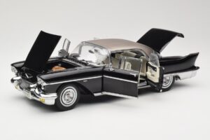 Cadillac Brougham Musta Sun Star 1:18 4001 Metalli — kuva 2 / 8