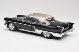 Cadillac Brougham Musta Sun Star 1:18 4001 Metalli — kuva 7 / 8