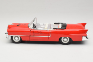 Cadillac Avoauto Punainen James Dean Solido 1:18 98019 Metalli — kuva 4 / 8