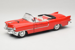 Cadillac Avoauto Punainen James Dean Solido 1:18 98019 Metalli