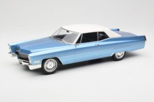 Cadillac DeVille Sininen KK-Scale 1:18 KKDC180314 Metalli