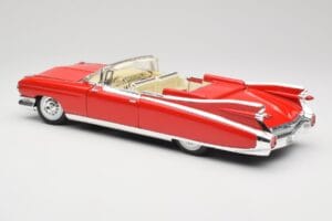 Cadillac Eldorado Biarritz Bolero Red Maisto 1:18 31813 Metalli — kuva 7 / 8