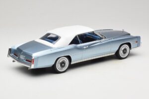 Cadillac Eldorado Avoauto Sininen MCG 1:18 MCG18472 Metalli — kuva 3 / 7