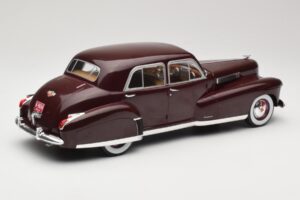 Cadillac Fleetwood 60 Special Sedan Punainen MCG 1:18 MCG18071 Metalli — kuva 2 / 6