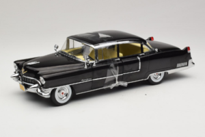 Cadillac Fleetwood Series 60 The Godfather Greenlight 1:18 12949 Metalli