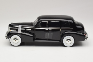 Cadillac Fleetwood Series 75 The Godfather Jada 1:18 91199 Metalli — kuva 3 / 6