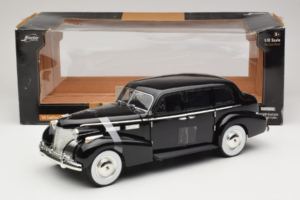 Cadillac Fleetwood Series 75 The Godfather Jada 1:18 91199 Metalli — kuva 6 / 6