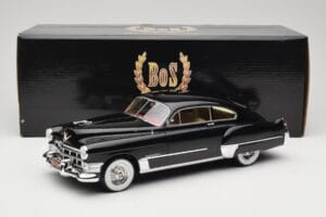 Cadillac Series 62 Club Sedanette Musta BoS Models 1:18 BOS292 Hartsi — kuva 6 / 6
