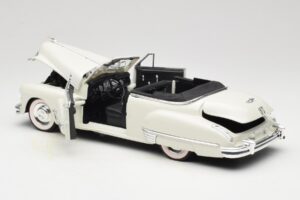Cadillac Series 62 Avoauto Valkoinen Anson 1:18 30335 Metalli — kuva 5 / 8