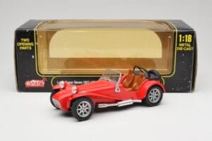 Caterham Super Seven Series 3 Punainen Anson 1:18 30317-W Metalli — kuva 8 / 8