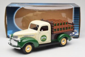 Chevrolet Brasseur Perrier Delivery Van Vihreä Solido 1:18 203243 Metalli — kuva 8 / 8