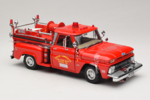 Chevrolet C-20 Fire Truck Sun Star 1:18 1383 Metalli — kuva 4 / 6