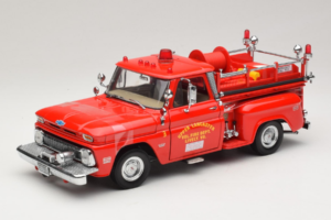 Chevrolet C-20 Fire Truck Sun Star 1:18 1383 Metalli