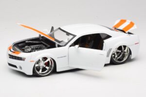 Chevrolet Camaro Concept Tuned Valkoinen Jada 1:18 63014 Metalli — kuva 2 / 8