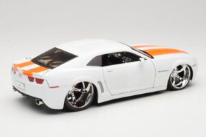 Chevrolet Camaro Concept Tuned Valkoinen Jada 1:18 63014 Metalli — kuva 3 / 8