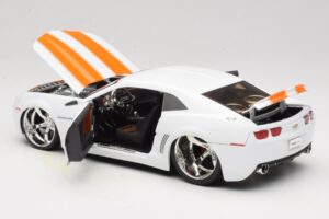 Chevrolet Camaro Concept Tuned Valkoinen Jada 1:18 63014 Metalli — kuva 5 / 8