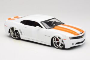 Chevrolet Camaro Concept Tuned Valkoinen Jada 1:18 63014 Metalli — kuva 6 / 8