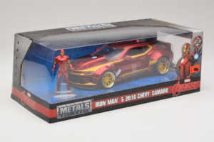 Chevrolet Camaro Iron Man Figuuri Mukana Metals Diecast 1:24 99724 Metalli — kuva 2 / 3