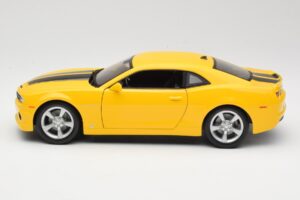 Chevrolet Camaro SS RS Keltainen Maisto 1:18 31173 Metalli — kuva 4 / 8