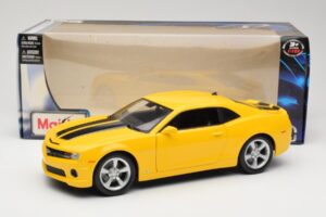 Chevrolet Camaro SS RS Keltainen Maisto 1:18 31173 Metalli — kuva 8 / 8