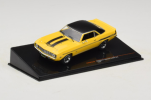 Chevrolet Camaro Yenko SYC Keltainen IXO 1:43 CLC591N Metalli — kuva 2 / 4