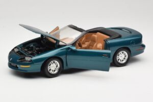 Chevrolet Camaro Z28 Avoauto Vihreä American Muscle 1:18 7231D0 Metalli — kuva 2 / 8