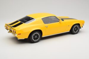 Chevrolet Camaro Z28 RS Daytona Yellow Otto 1:12 G085 Hartsi — kuva 2 / 6