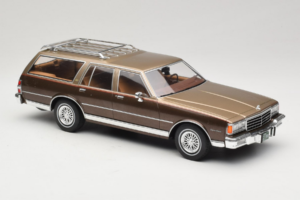 Chevrolet Caprice Estate Wagon Beige MCG 1:18 MCG18476 Metalli — kuva 4 / 6