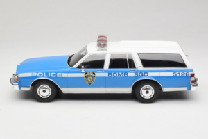 Chevrolet Caprice Estate Wagon NYPD MCG 1:18 MCG18477 Metalli — kuva 3 / 6