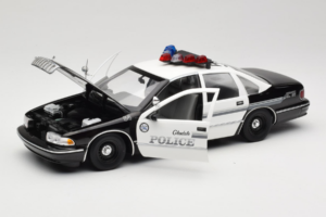 Chevrolet Caprice Glendale Poliisi UT Models 1:18 21026 Metalli — kuva 2 / 8