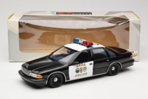 Chevrolet Caprice Kalifornia Poliisi UT Models 1:18 180142098 Metalli — kuva 8 / 8