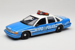 Chevrolet Caprice New York Poliisi UT Models 1:18 180142097 Metalli
