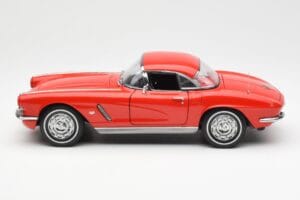 Chevrolet Corvette C1 Avoauto Roman Punainen AUTOart 1:18 71102 Metalli — kuva 4 / 8