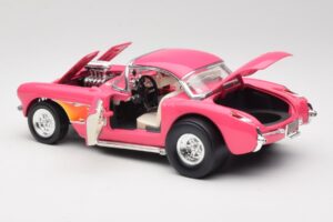 Chevrolet Corvette C1 Gasser Vaaleanpunainen Road Legends 1:18 92019-R1 Metalli — kuva 5 / 8